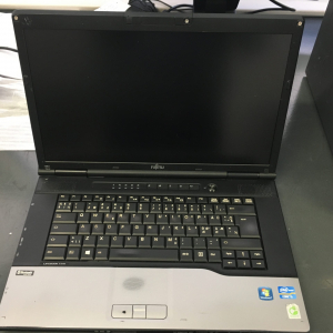 PORTATILE FUJITSU LIFEBOOK E752 15.6″ Core i5-3320M 2.6 GHZ 4 GB 128 GB SSD (USATO)
